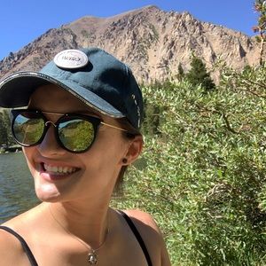 Meet your Posher, Jestelle